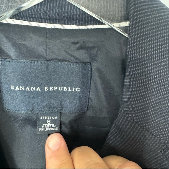 Banana Republic pinstripe Suit Coat Jacket size 6 - Picture 2 of 3